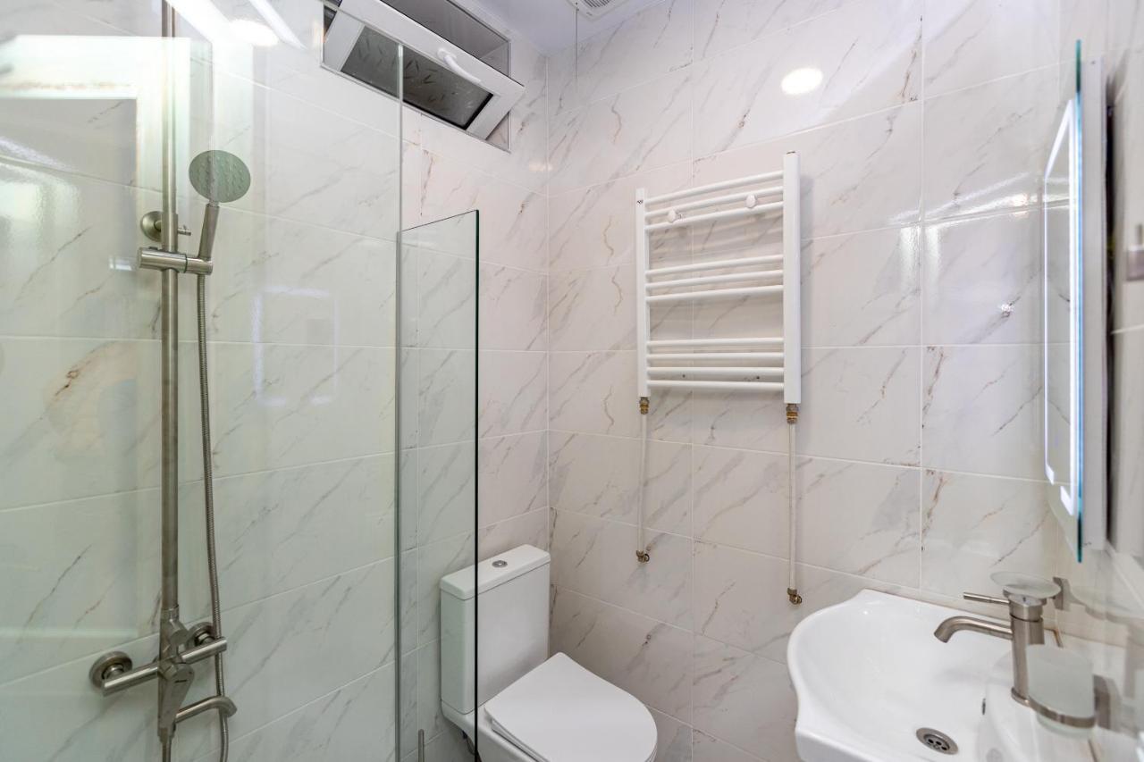 Tamo Rooms Tbilisi Esterno foto
